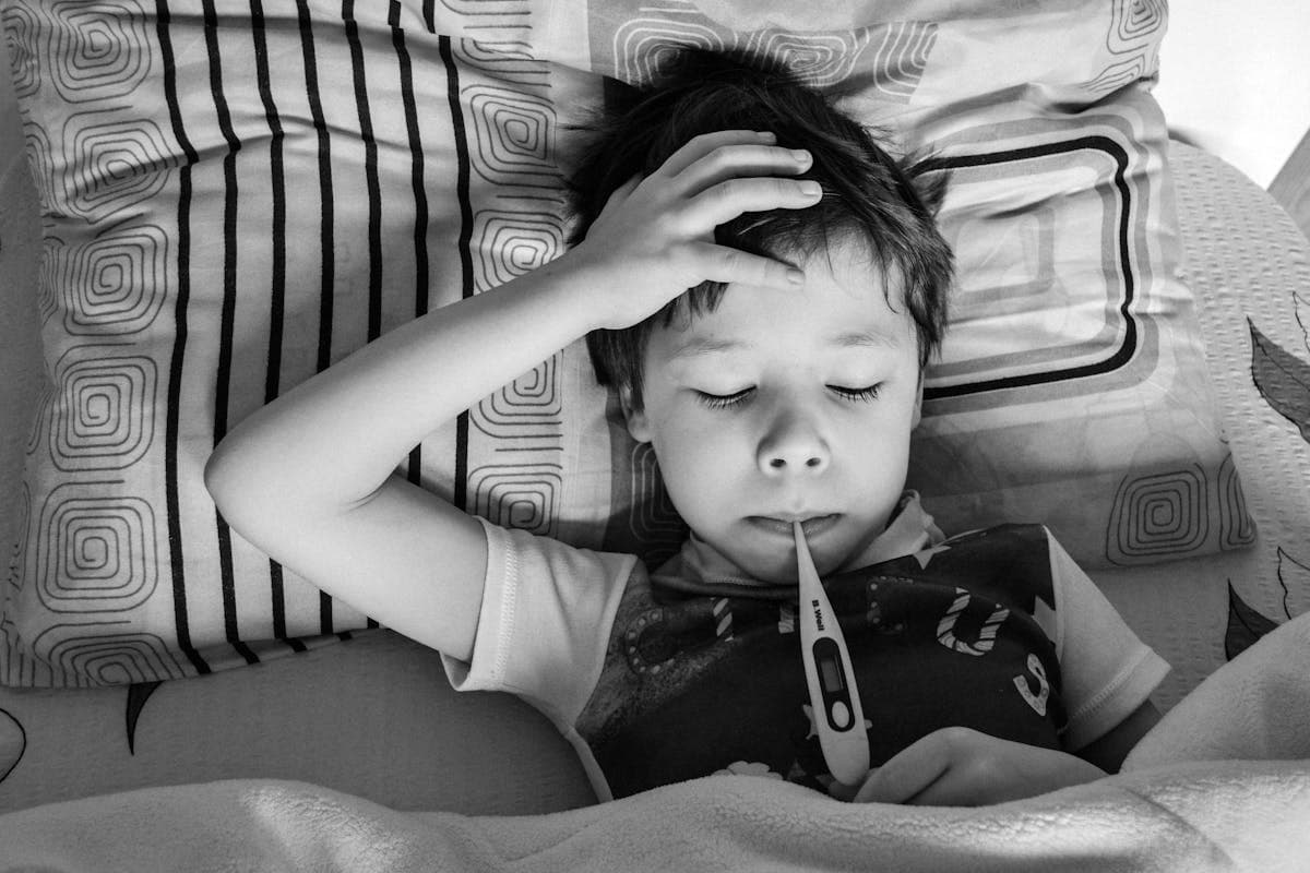 Fever Reducers for Children: Paracetamol vs Ibuprofen and Correct Dosing