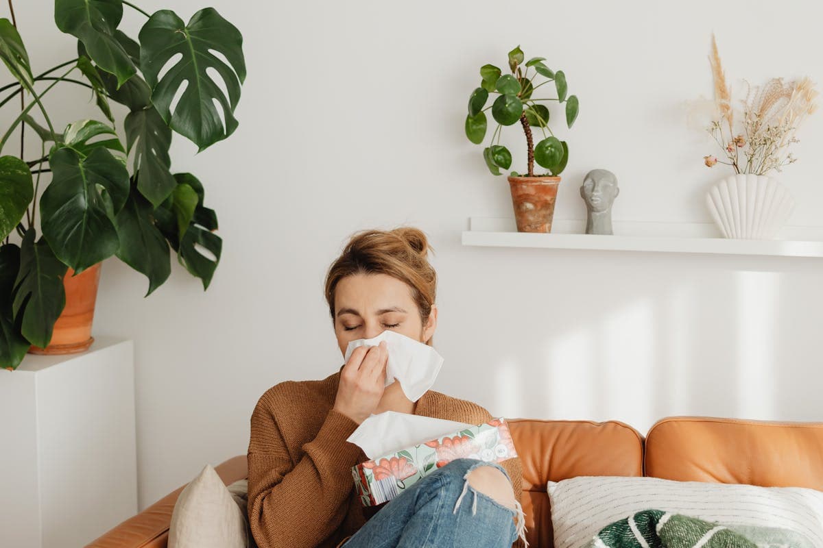 Stuffy Nose and Runny Nose: Saline, Decongestants, and What to Avoid